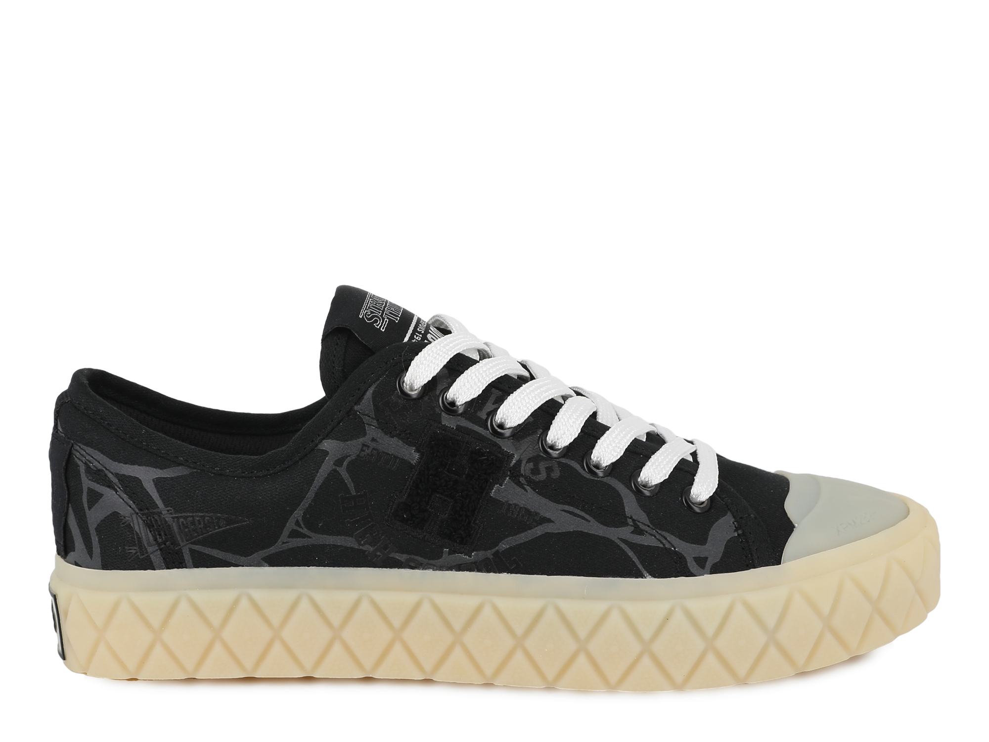 04632-008-M | PALLA ACE VINES | BLACK
