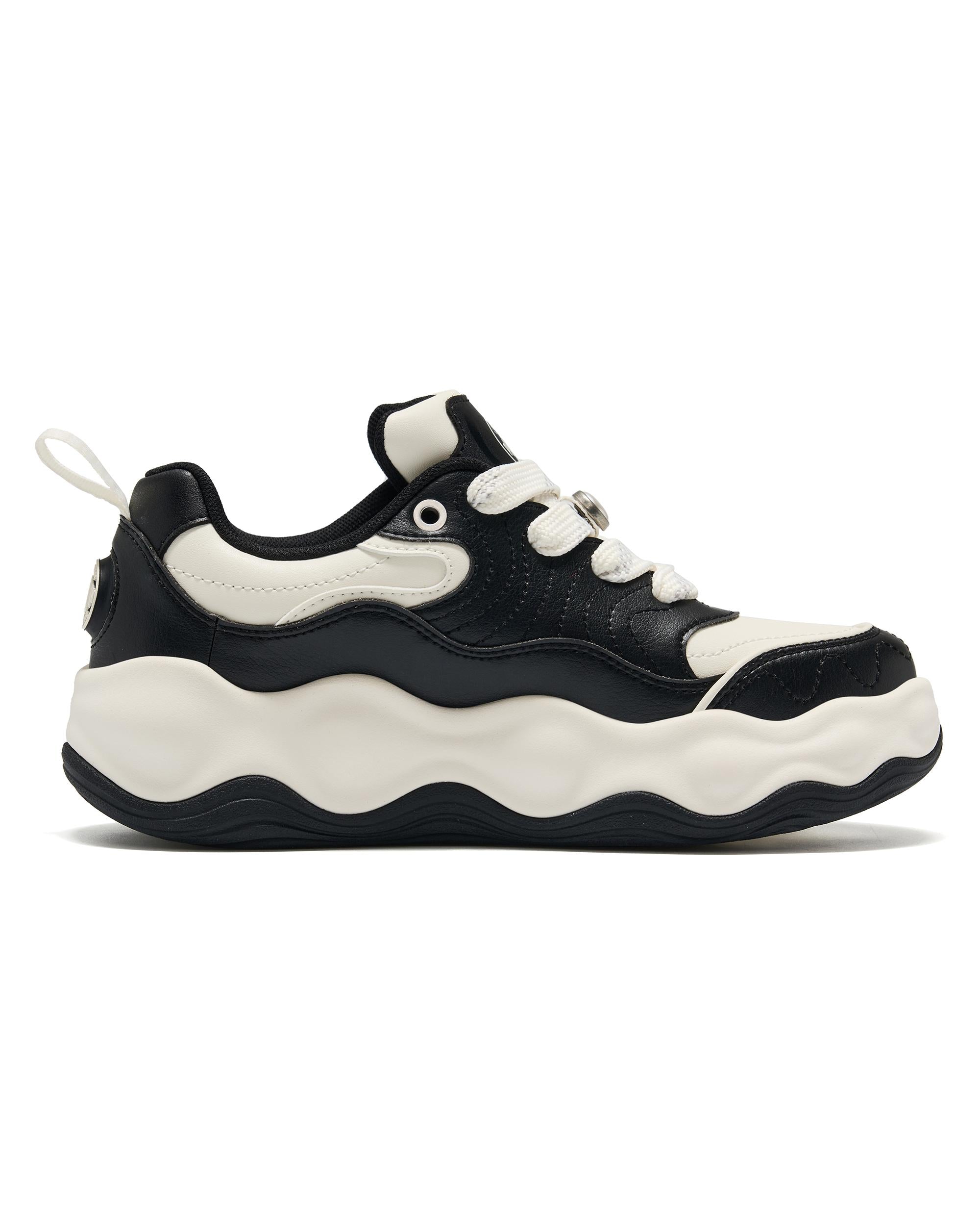 04845-009-M | MEN'S PALLAPEARL CHUNKY SNEAKERS | BK/WT/WT