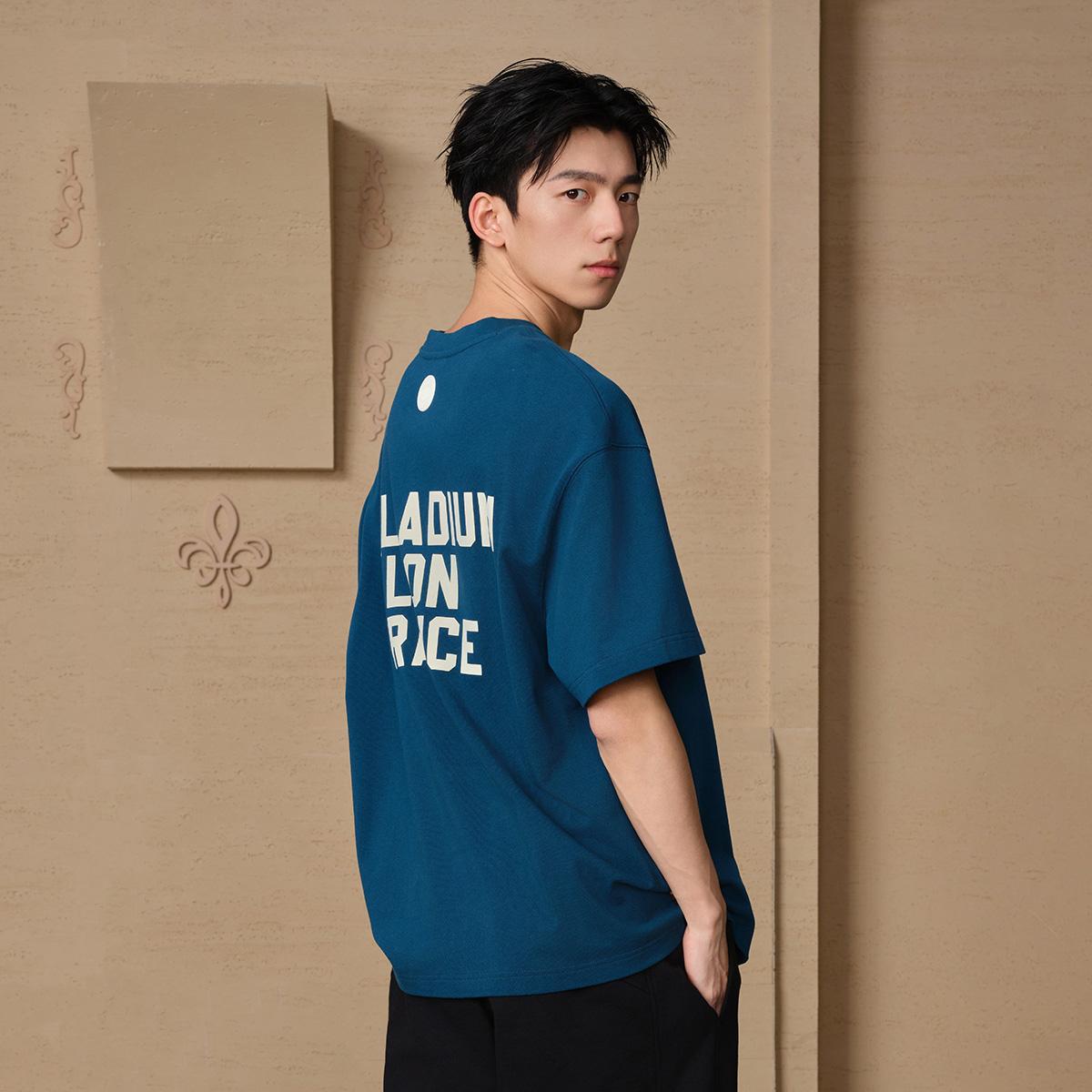 109735-469 | MEN'S VINTAGE PALLADIUM LOGO LOOSE FIT COTTON T-SH | LEGION BLUE