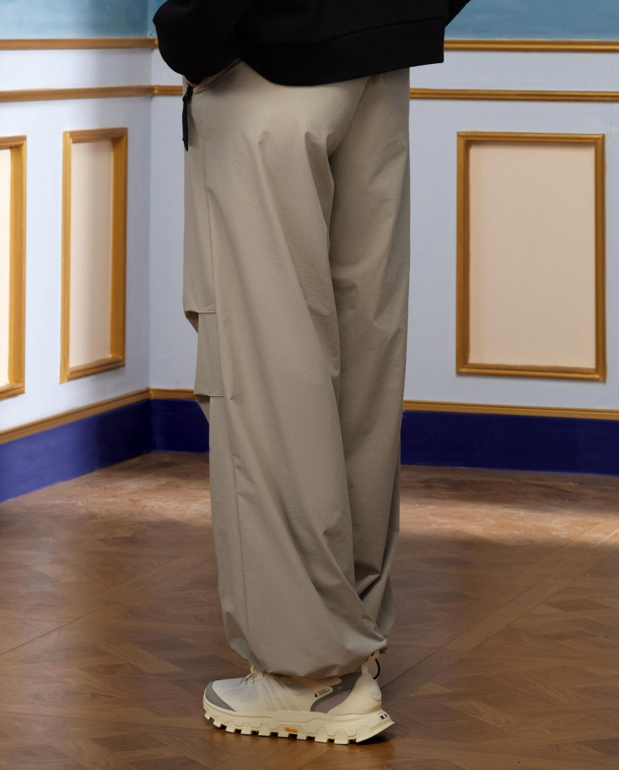 1910486-031 | WOMEN'S URBAN PALLADIUM LOGO CARGO PANTS | FLINT GRAY