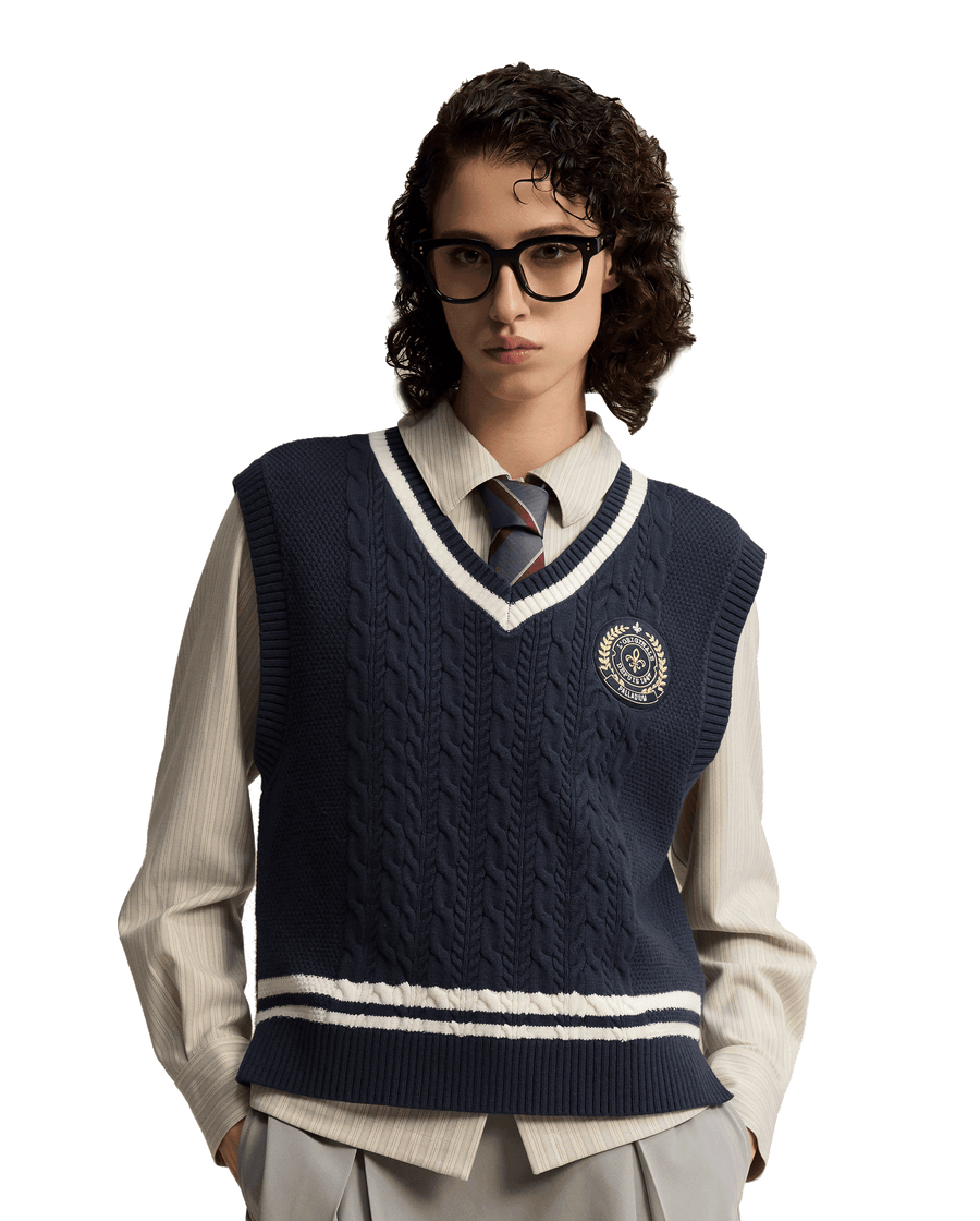 1911383-403 | WOMEN'S PALLADIUM LOGO V-NECK SWEATER VEST | TOTAL ECLIPSE