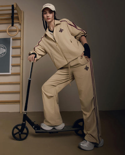 1911958-158 | WOMEN'S IRIS LOGO SIDE STRIPES PANTS | MILK TEA