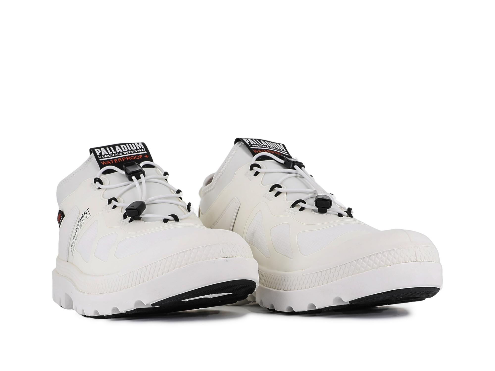 74474-116-M | PAMPA LT+ LO XPLR WP+ | STAR WHITE