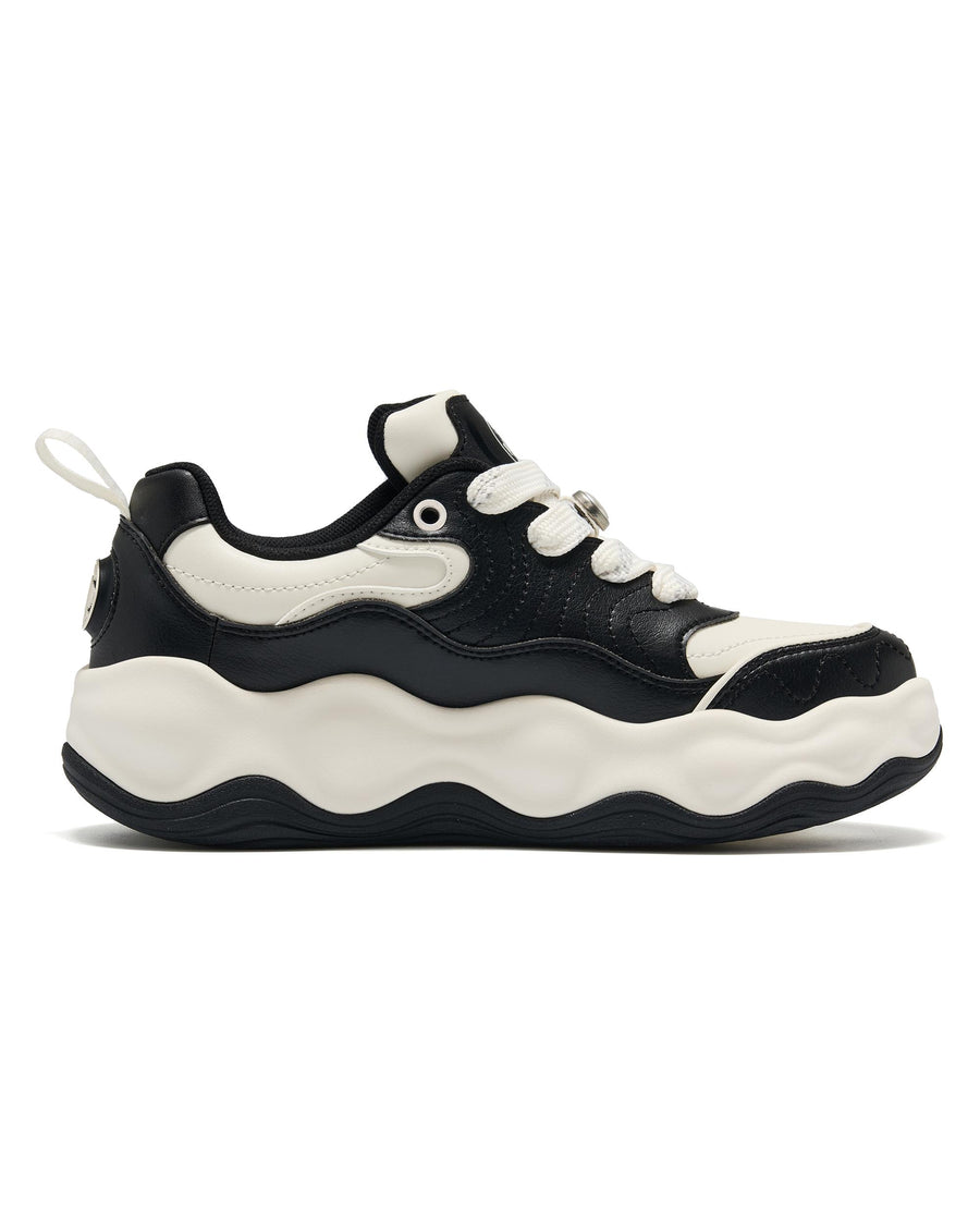94845-009-M | WOMEN'S PALLAPEARL CHUNKY SNEAKERS | BK/WT/WT